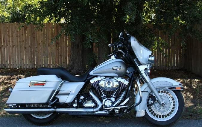 2009 HARLEY-DAVIDSON FLHTCU ULTRA CLASSIC EG