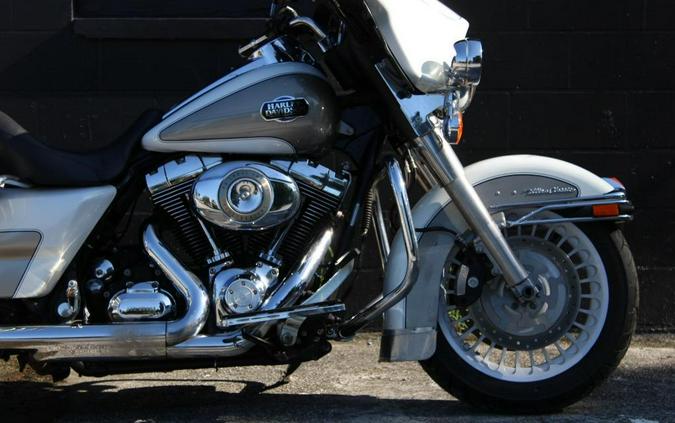 2009 HARLEY-DAVIDSON FLHTCU ULTRA CLASSIC EG