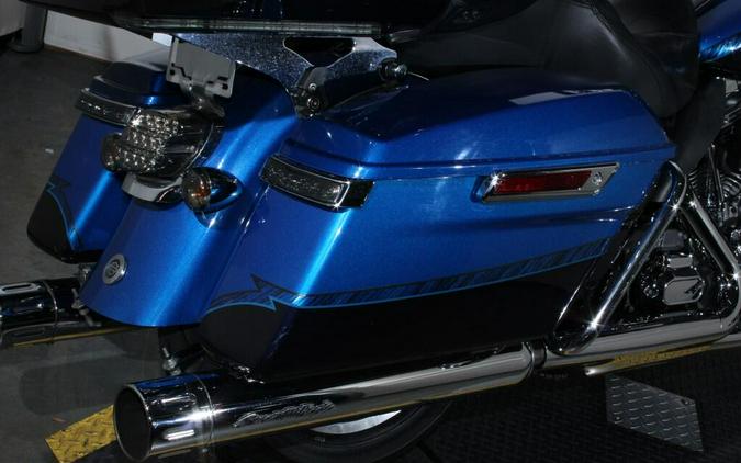 Used 2014 Harley-Davidson CVO Electra Glide Ultra Limited FLHTKSE Motorcycle For Sale In Miami, Florida