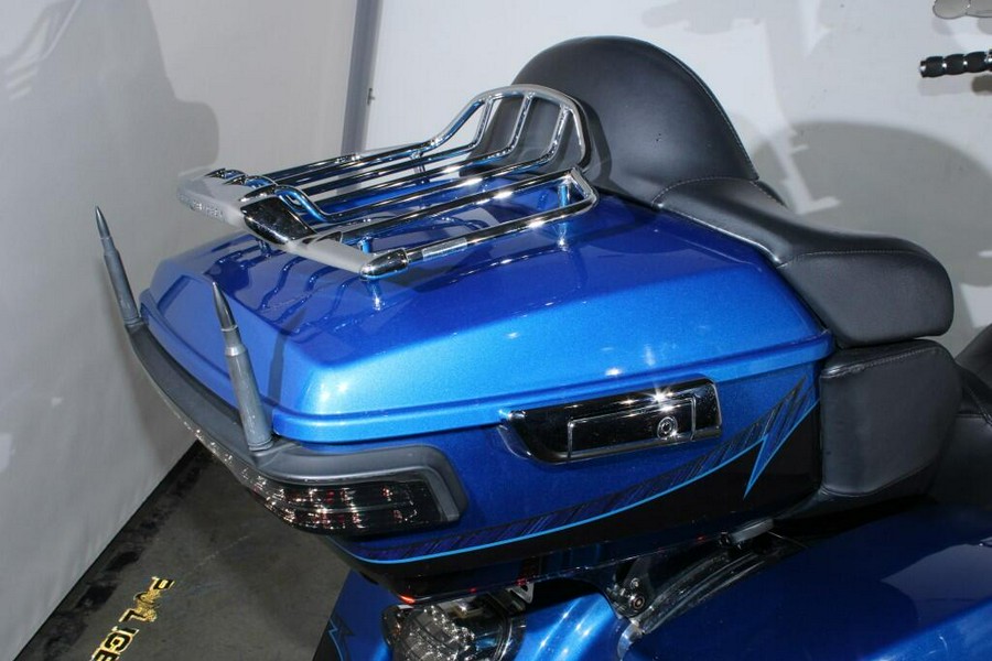 Used 2014 Harley-Davidson CVO Electra Glide Ultra Limited FLHTKSE Motorcycle For Sale In Miami, Florida