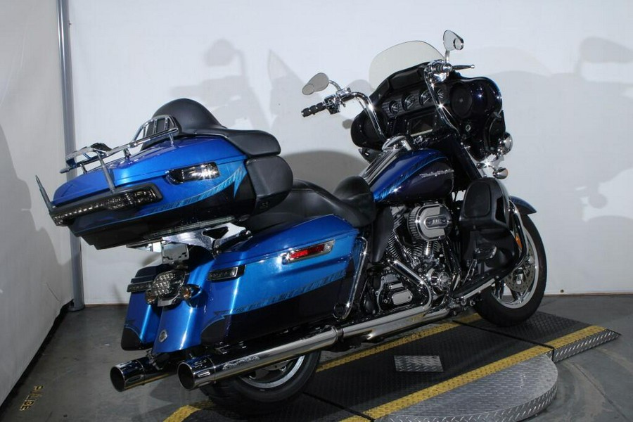 Used 2014 Harley-Davidson CVO Electra Glide Ultra Limited FLHTKSE Motorcycle For Sale In Miami, Florida