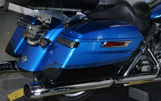 Used 2014 Harley-Davidson CVO Electra Glide Ultra Limited FLHTKSE Motorcycle For Sale In Miami, Florida