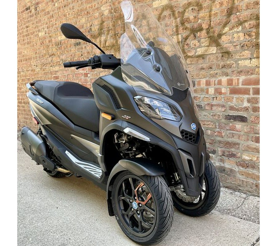 2024 Piaggio MP3 530 HPE Exclusive