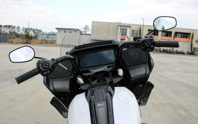 2024 Harley-Davidson® FLTRX - Road Glide®