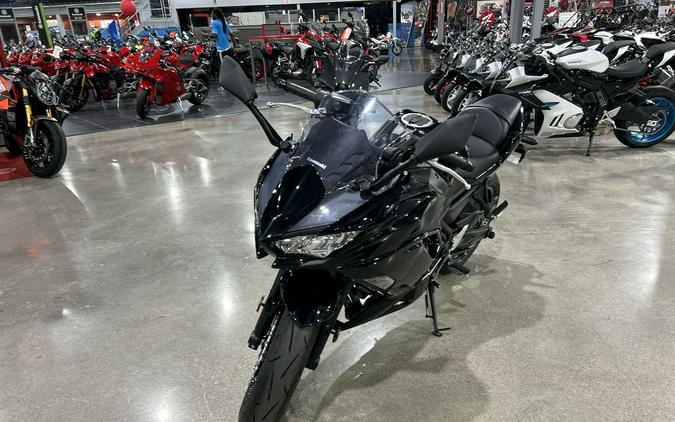 2025 Kawasaki NINJA 650 ABS