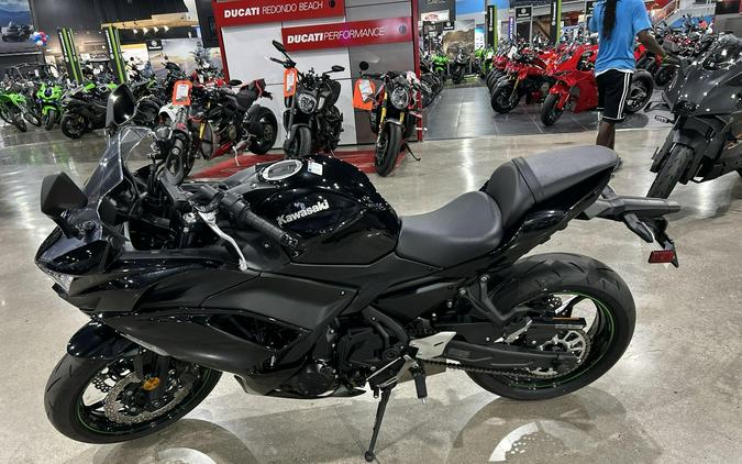 2025 Kawasaki NINJA 650 ABS