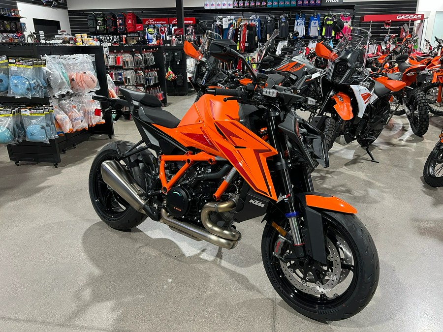 2026 KTM 1390 Super Duke R EVO
