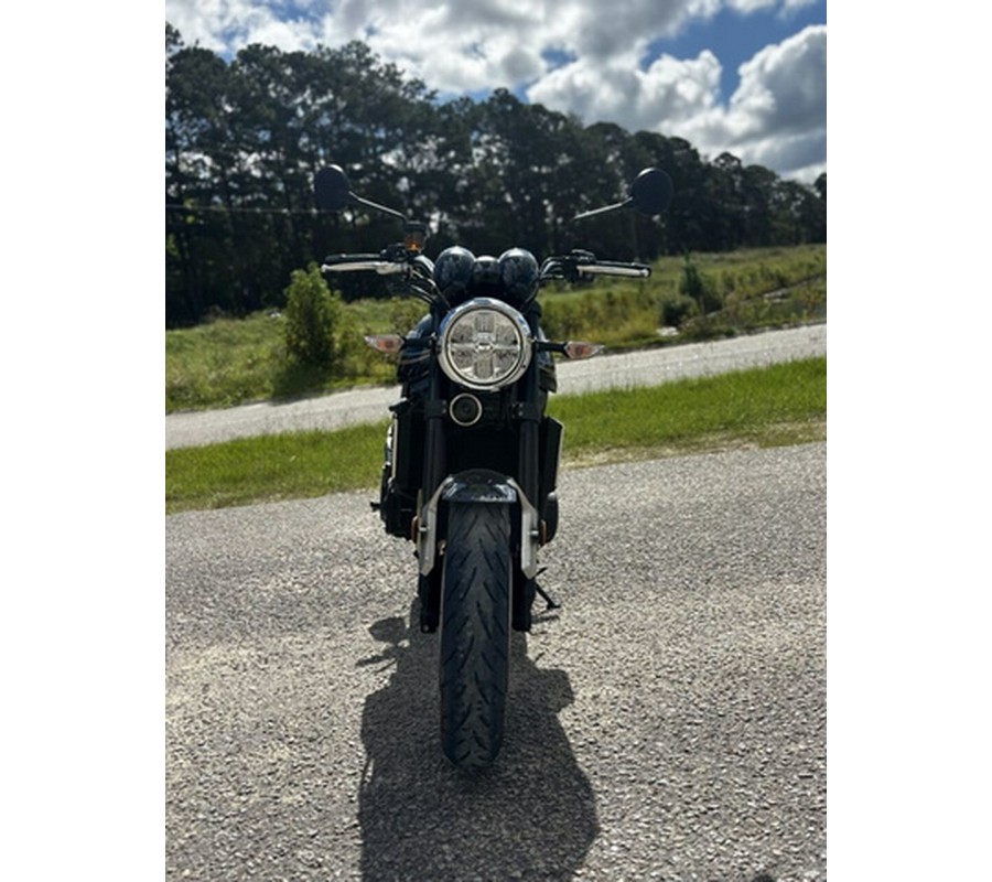 2018 Kawasaki Z900RS Metallic Spark Black