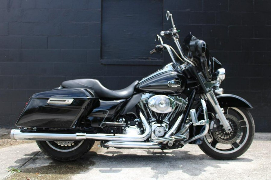 2012 HARLEY-DAVIDSON FLHTCU ULTRA CLASSIC EG