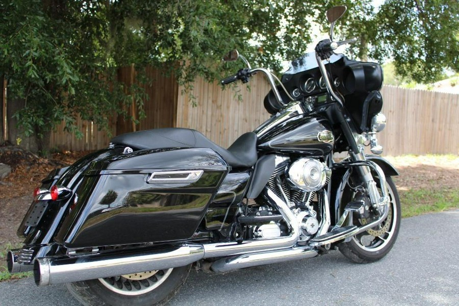 2012 HARLEY-DAVIDSON FLHTCU ULTRA CLASSIC EG