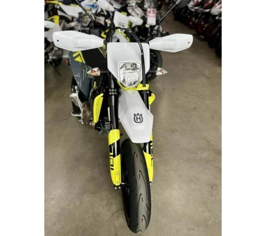 2024 Husqvarna® 701 Supermoto