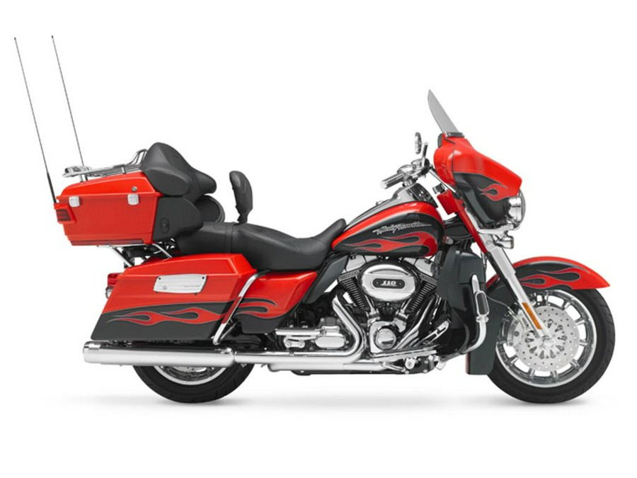 2010 Harley-Davidson® FLHTCUSE5 - CVO™ Ultra Classic® Electra Glide