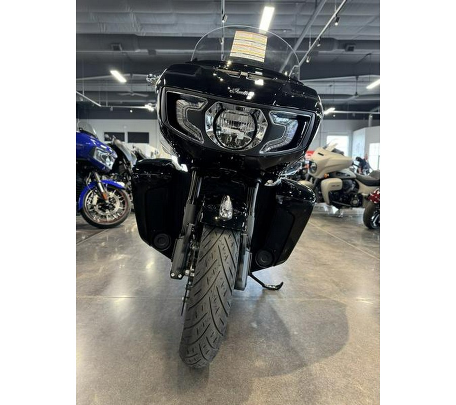 2023 Indian Motorcycle® Pursuit Limited Black Metallic