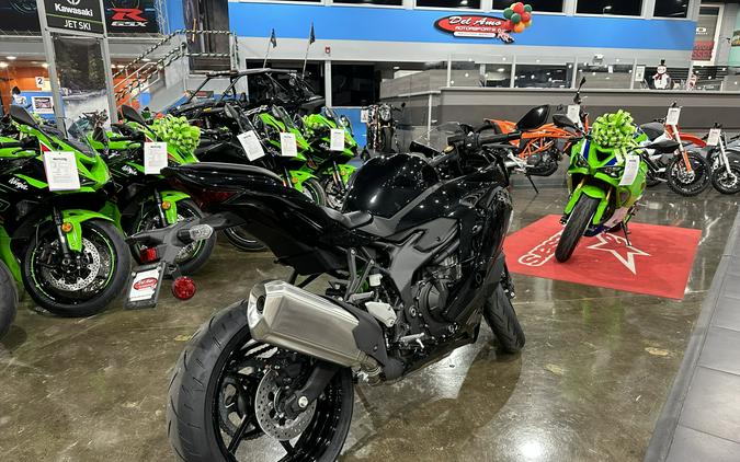 2024 Kawasaki NINJA ZX-4RR ABS