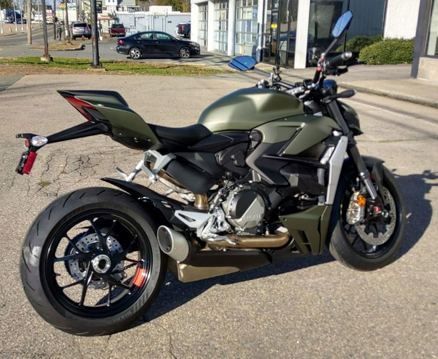 2024 Ducati Streetfighter V2 Storm Green