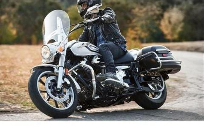 2015 Yamaha V Star 950 Tourer