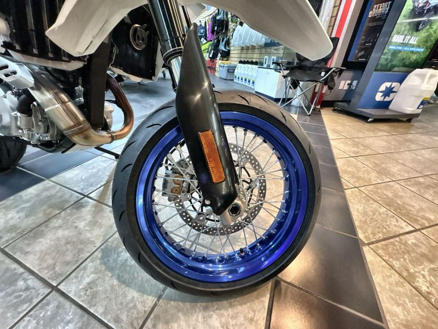 New 2025 Suzuki DR-Z 4SM Base