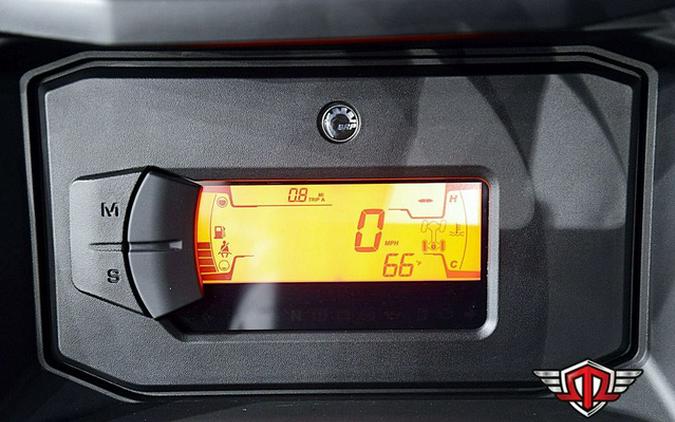 2026 Can-Am Defender MAX X Mr HD11 With Half-Doors