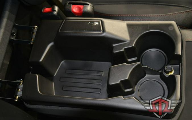 2026 Can-Am Defender MAX X Mr HD11 With Half-Doors