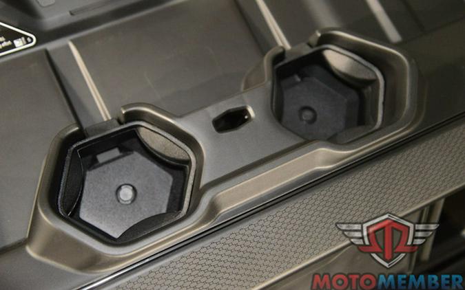 2026 Can-Am Defender MAX X Mr HD11 With Half-Doors