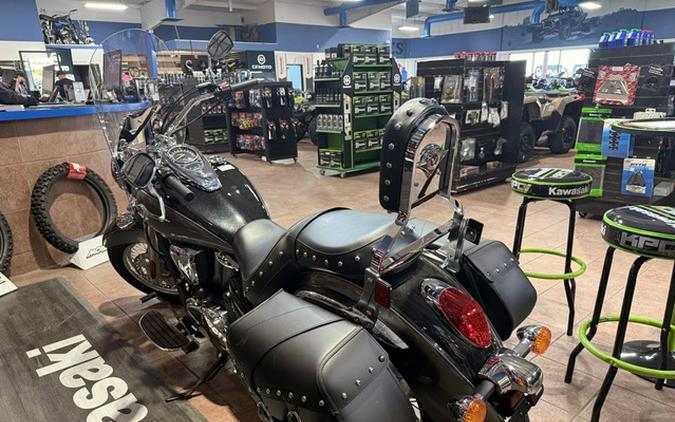 2026 Kawasaki Vulcan 900 Classic LT