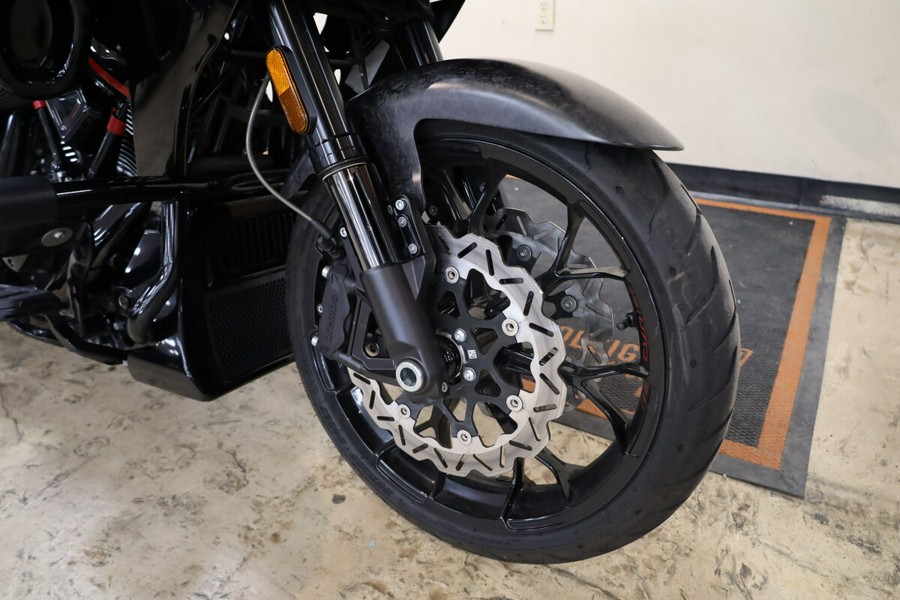 FLTRXSTSE 2024 CVO™ Road Glide® ST