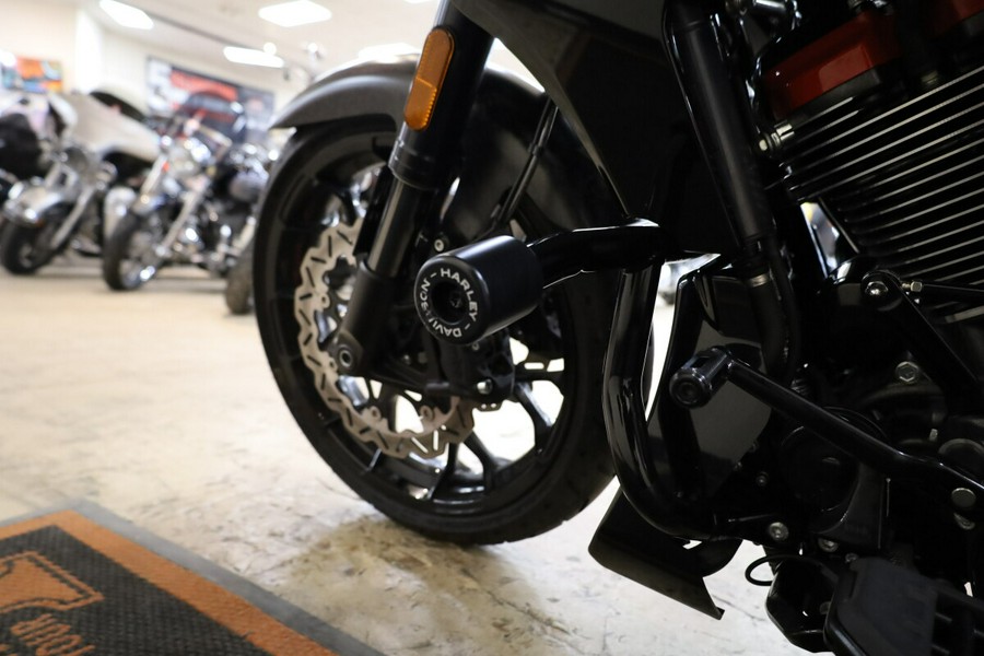 FLTRXSTSE 2024 CVO™ Road Glide® ST