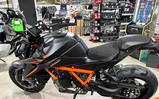 2026 KTM 1390 Super Duke R EVO
