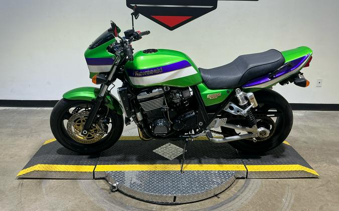2000 Kawasaki ZRX1100