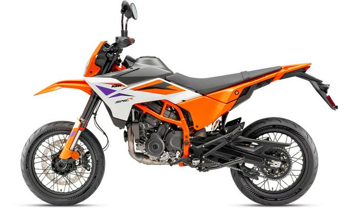 2025 KTM 390 SMC R