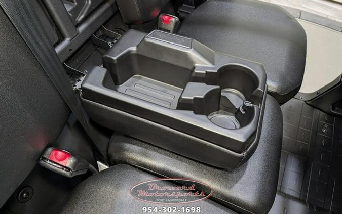 2026 Can-Am Defender MAX DPS HD9 Stealth Black