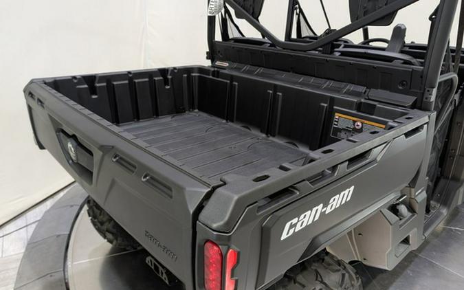 2026 Can-Am Defender MAX DPS HD9 Stealth Black