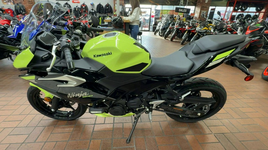 2026 Kawasaki NINJA 500 SE ABS