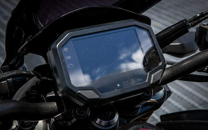 2024 Kawasaki Z900 SE ABS