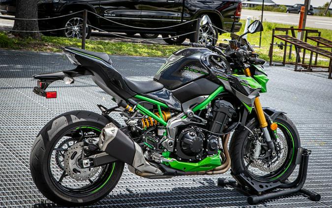 2024 Kawasaki Z900 SE ABS
