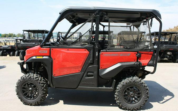 2026 Honda Pioneer 1000-5 Deluxe