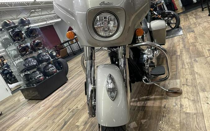 2022 Indian Motorcycle® Chieftain® Limited Silver Quartz Metallic