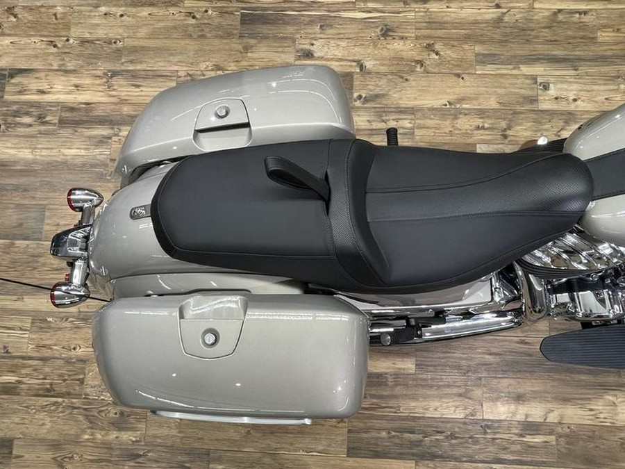 2022 Indian Motorcycle® Chieftain® Limited Silver Quartz Metallic