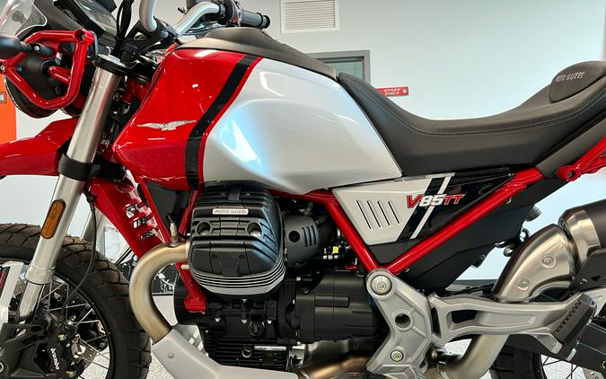 2021 Moto Guzzi V85 TT Adventure E5