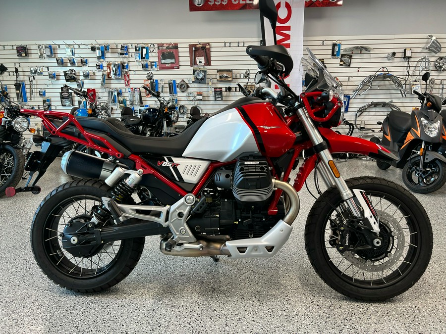 2021 Moto Guzzi V85 TT Adventure E5