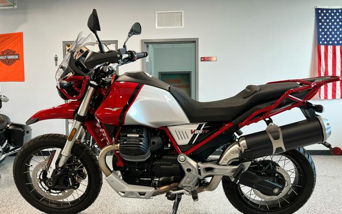 2021 Moto Guzzi V85 TT Adventure E5