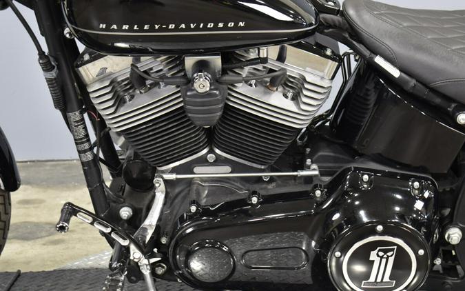 2011 Harley-Davidson Blackline