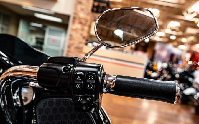 2017 Harley-Davidson Road Glide Special