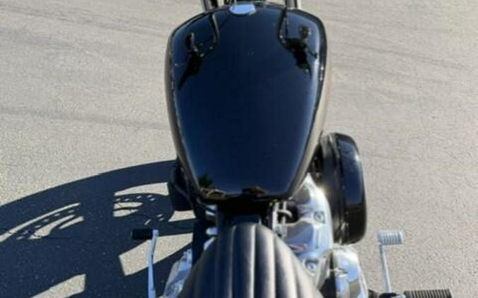 2023 Harley-Davidson Softail Standard Vivid Black