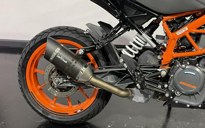 2022 KTM Duke 390