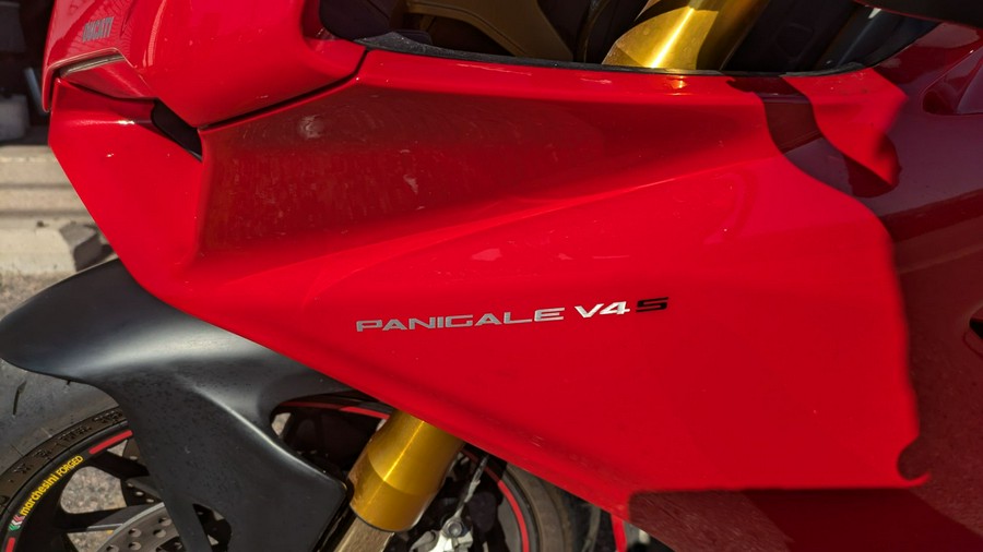 2019 Ducati Panigale V4 S