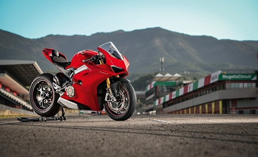 2019 Ducati Panigale V4 S