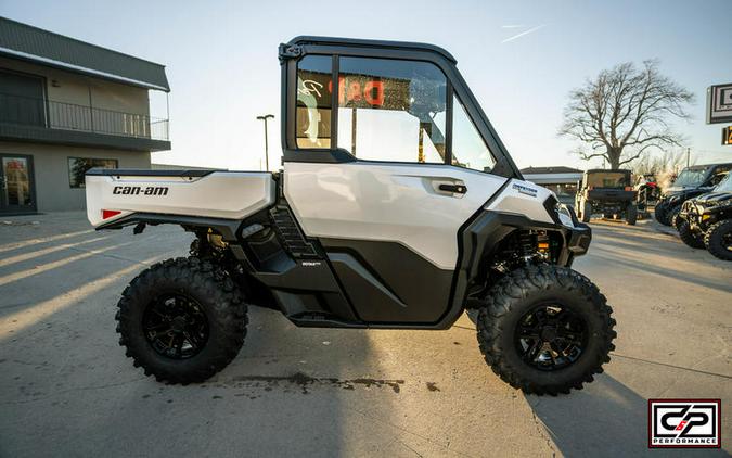 2026 Can-Am® Defender Limited HD11