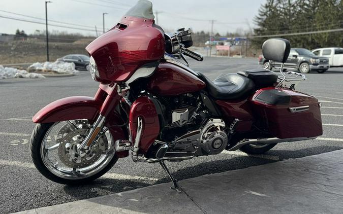 2016 Harley-Davidson FLHXSE - CVO Street Glide
