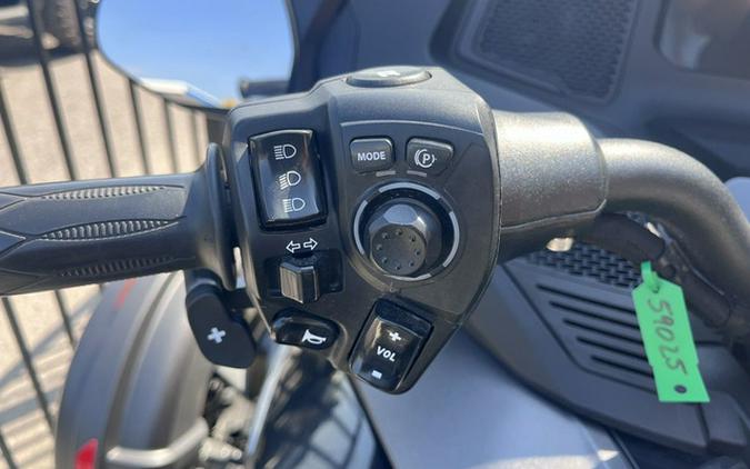 2023 Can-Am Spyder RT Limited Dark Wheels